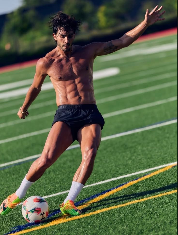 Ferran Torres training